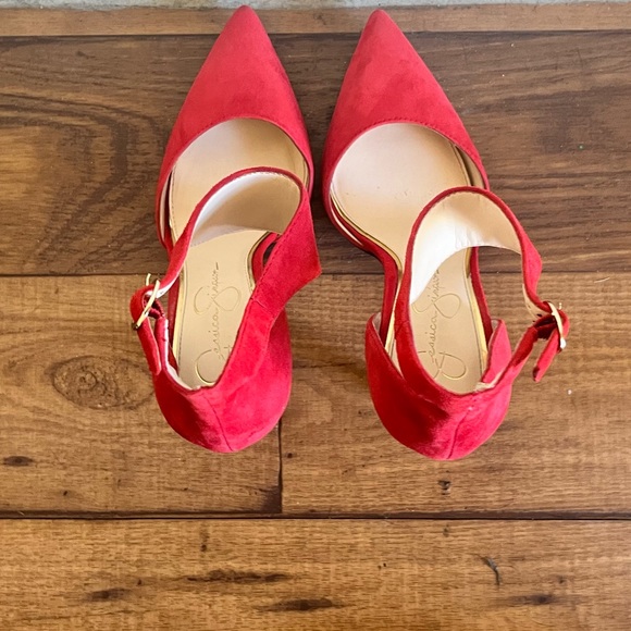 Bright red Jessica Simpson heels 👠 - Picture 2 of 5